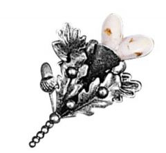 Badge pin quiver white teeth